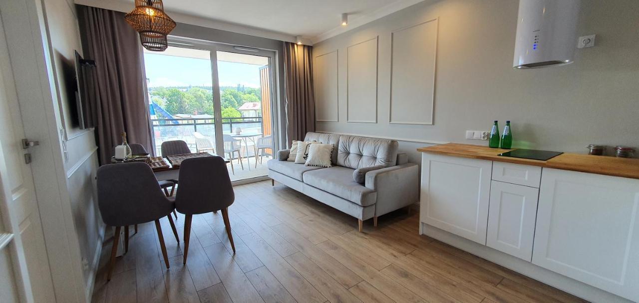 Holiday Home Bel Mare 205E Z Balkonem I Tarasem Miedzyzdroje Bagian luar foto